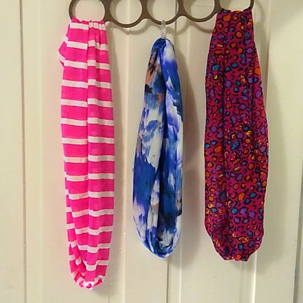 Scarf lot of three